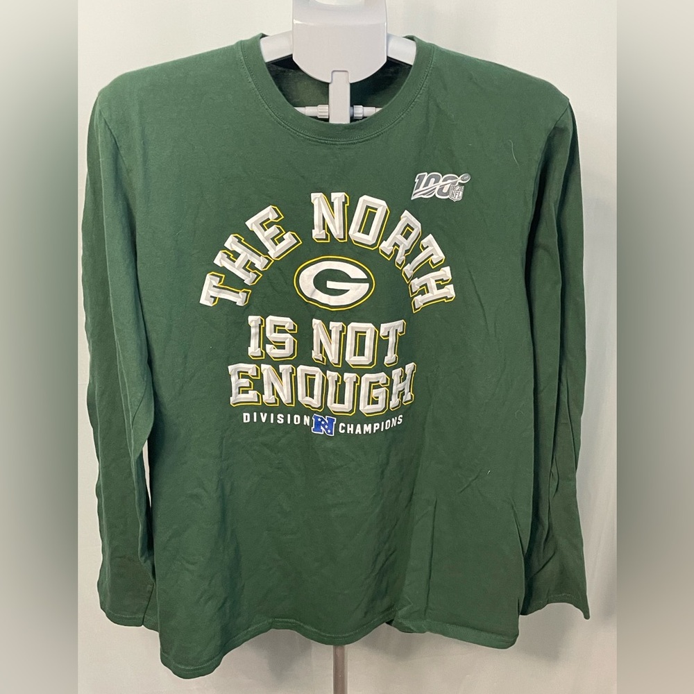 Green NFL Long‎ Sleeve Shirt LARGE